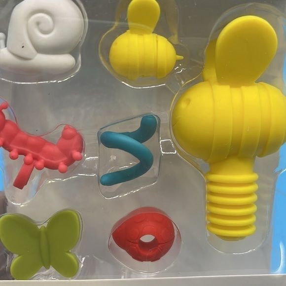 Umbra 7 Piece Critters Wine Charms & Stopper Set- brand new never opened - Picture 4 of 4